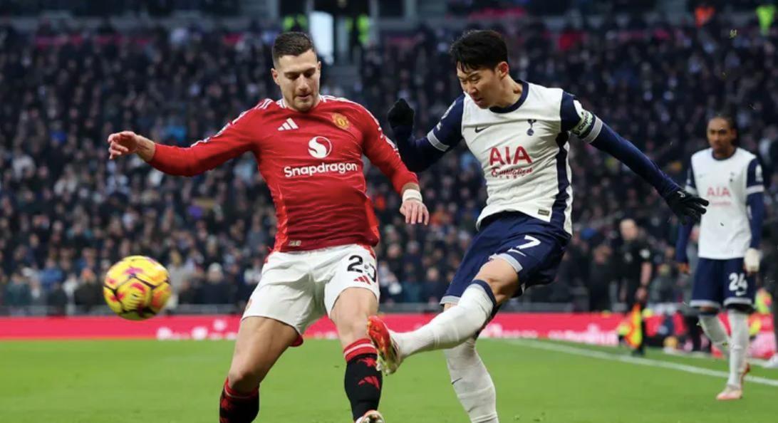 体育app-热刺险胜尤文，萨拉赫乌龙送礼英超